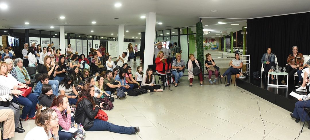 Se inauguró en el #Cecat la #Muestra Ser mujeres en la Esma. Testimonios para volver a mirar.